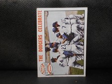 1964 Topps #140 The Dodgers Celebrate