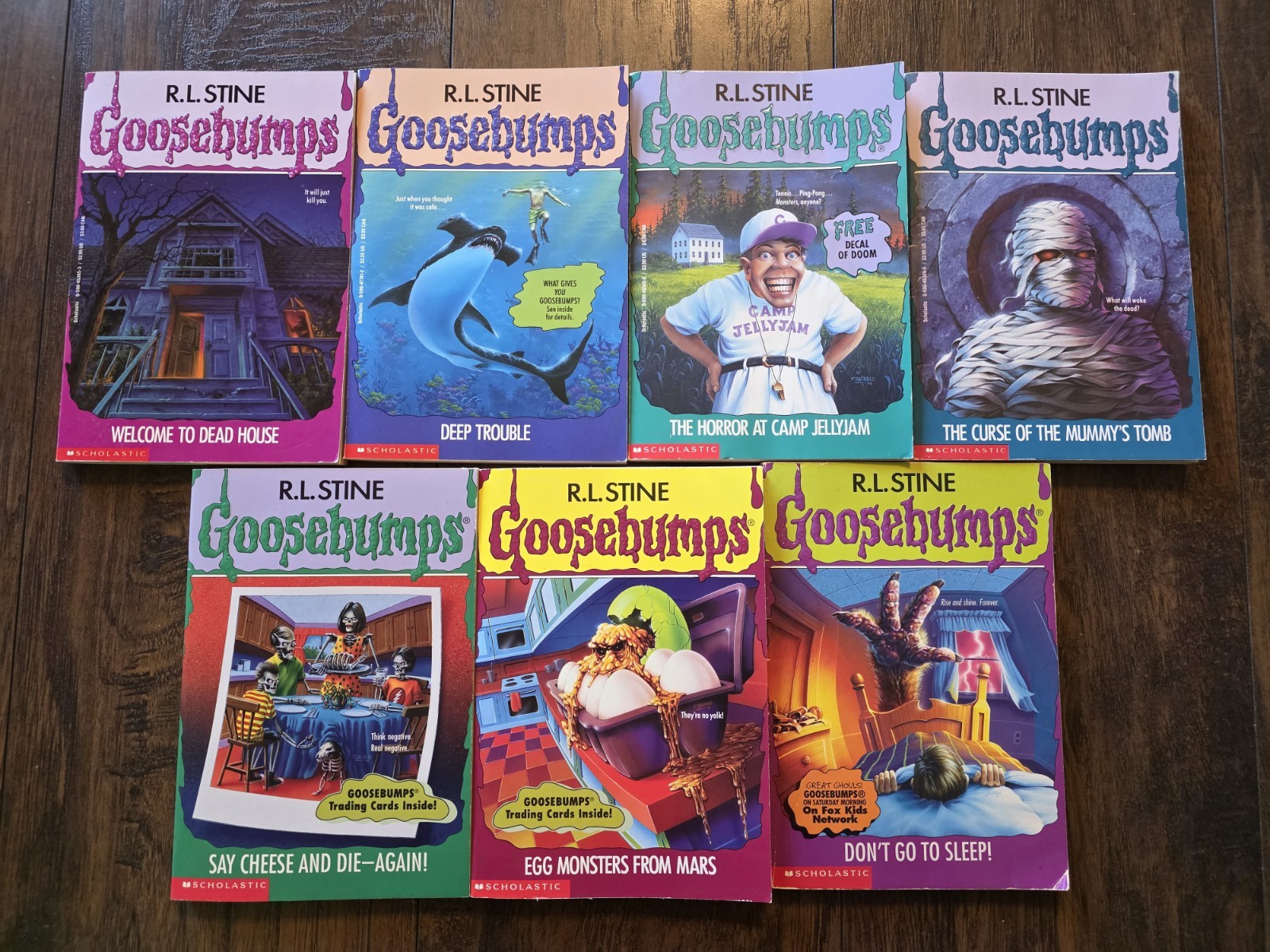 LOT OF 7 GOOSEBUMPS Scary Kids BOOKS 1990s 1st Edition Retro R L. STINE