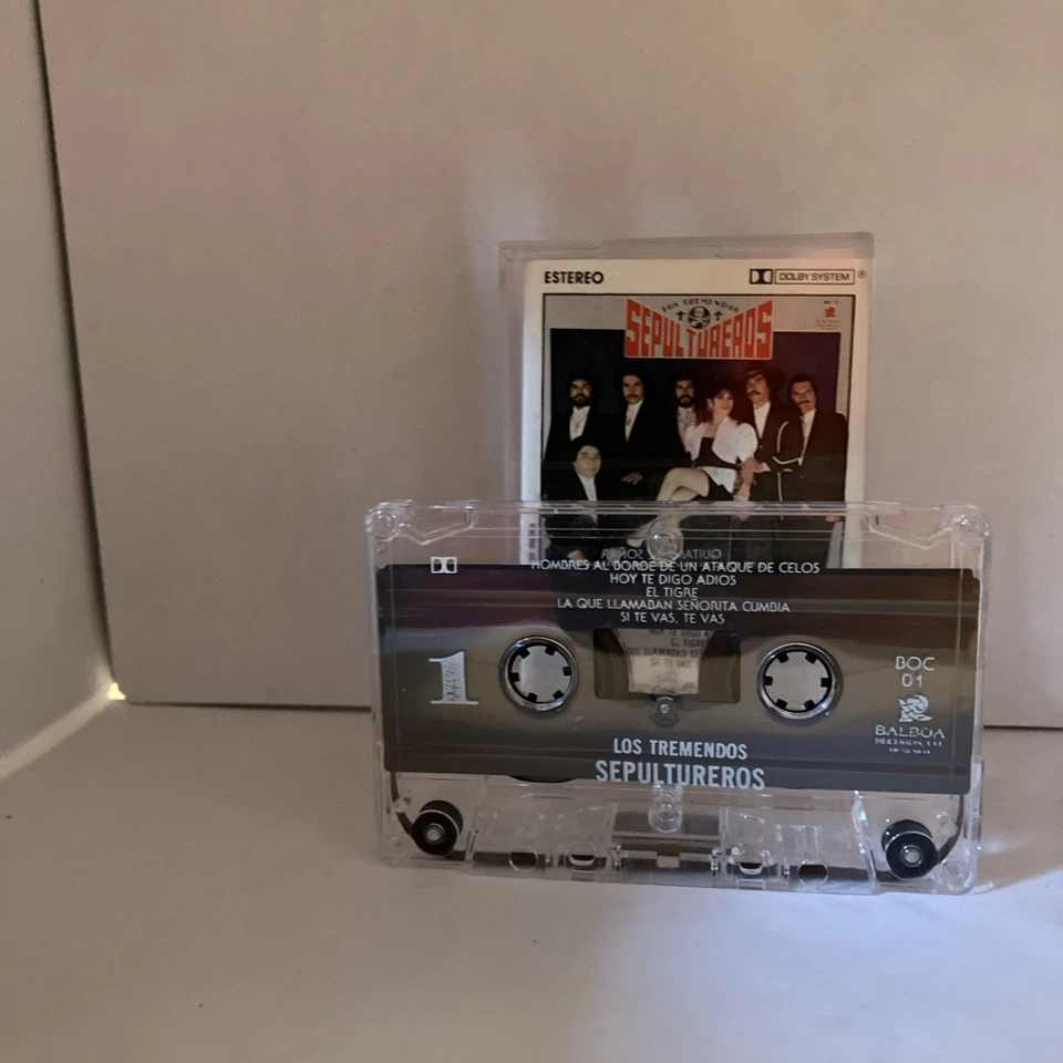 Los Tremendos Sepultureros Cassettes - Image 3 of 4