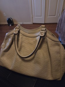 Gucci 211944 | eBay