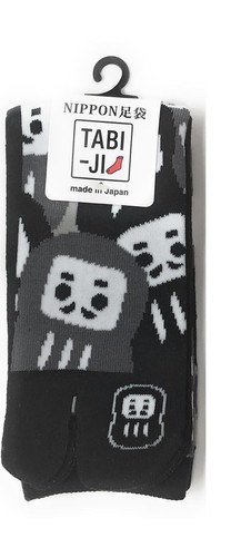 Tabi-JI Daruma Traditional Japanese Good Luck Symbol Split Toe Tabi Socks - Picture 2 of 3
