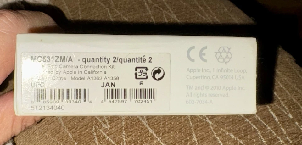 Genuine Apple iPad Camera Connection Kit 30 Pin A1362 A1358 MC531ZM/A New. - Image 2 of 4