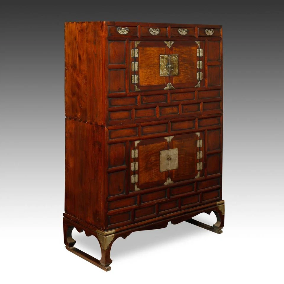 BANDAJI COREANO DE COLECCIÓN GABINETE DE 2 SECCIONES MADERA DE OLMO PERA SOPORTES DE LATÓN PRINCIPIOS DEL SIGLO XX Foto 2 de 4