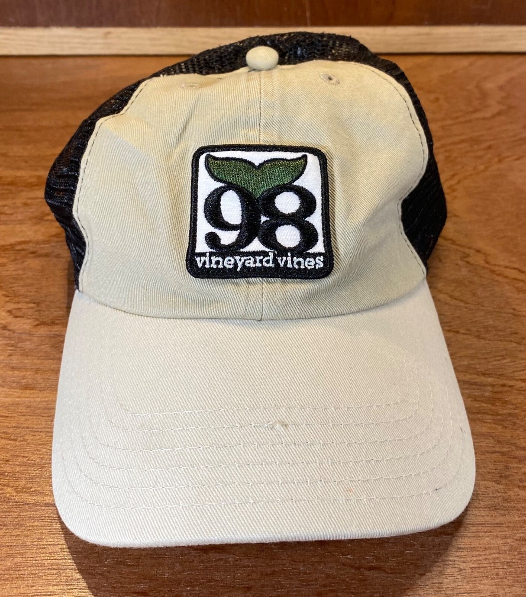 Vineyard Vines Mesh Hat Strapback Whale Tail Patch Trucker Cap