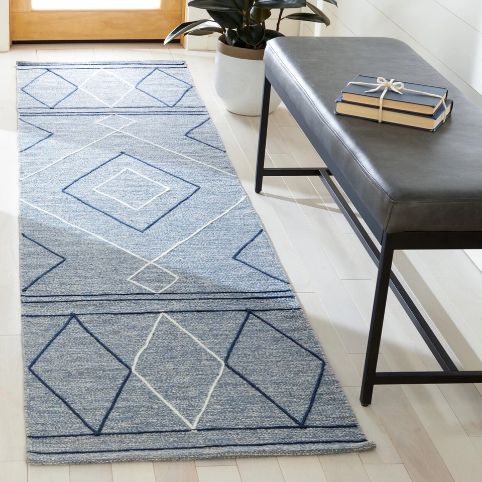 Tapete listrado SAFAVIEH Kilim STK510M azul claro/marfim - Imagem 2 de 4