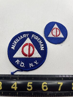Vintage AUXILIARY FIREMAN CIVIL DEFENSE NY FD Patch + Small CD Patch Lot M015