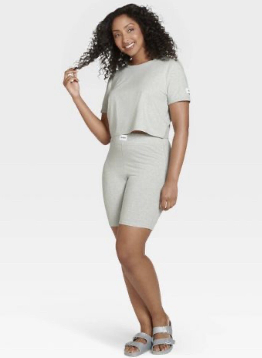 Jockey Women's Sz: M Heather Gray Short Sleeve Cropped T-Shirt NWT $14 |  eBay