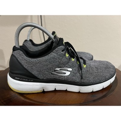 Skechers Mens Lite Weight Air Cooled Memory Foam Black Sneakers Size 9.5 Shoes