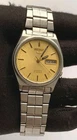 Vintage Seiko 5 Automatic Stainless Steel men Wristwatch Gold Dial made in Japan