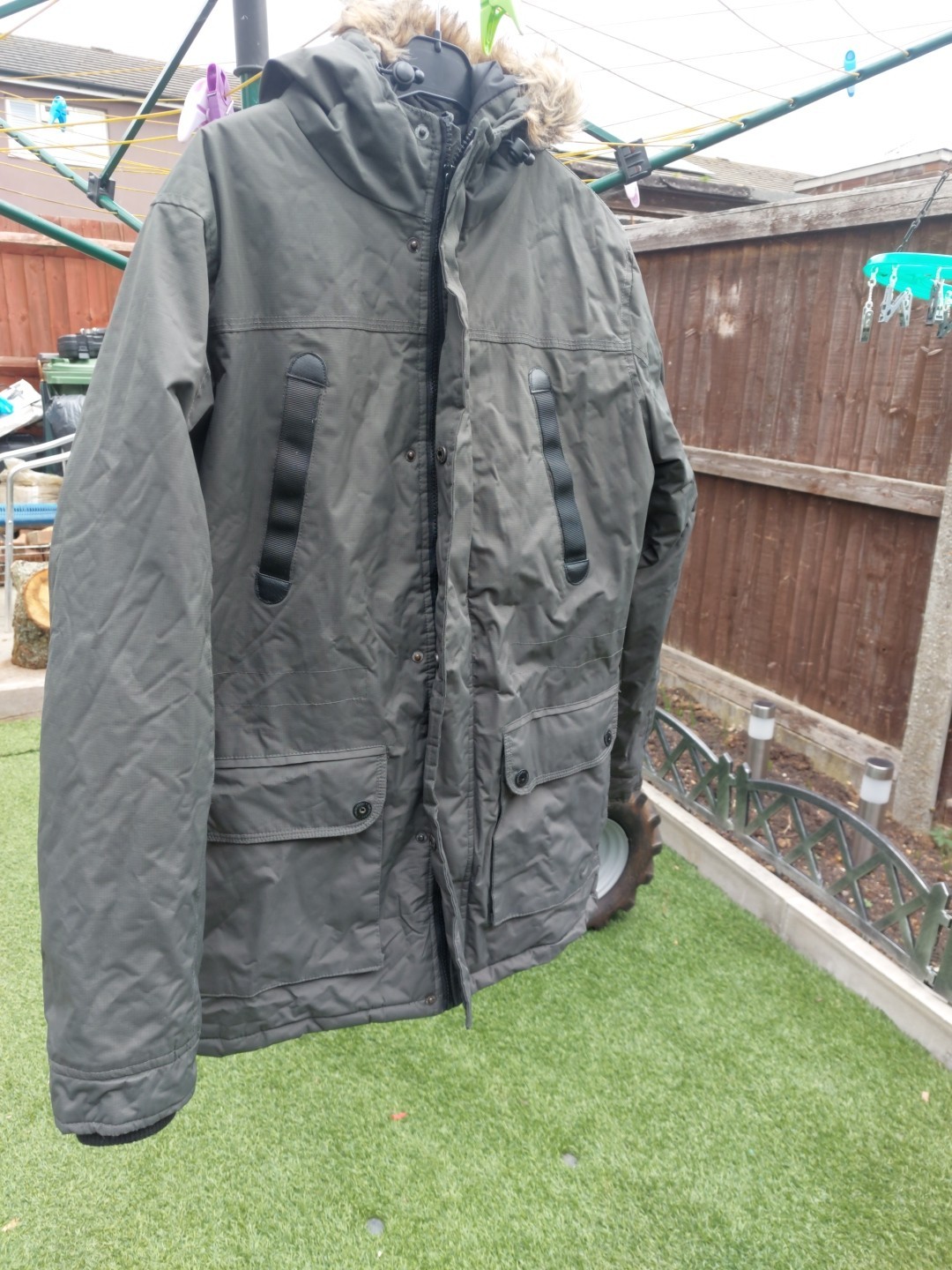 Men's Heavyweight Winter Parka Jacket Size M Khaki/Olive Green