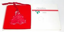 LOVELY ORREFORS CRYSTAL 1990 HOLLY BERRY SPRIG ANNUAL CHRISTMAS ORNAMENT IN BOX