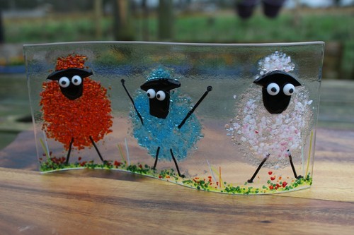 colourful naughty sheep in fused glass. They're freestanding, fun sun catchers - Picture 34 of 73