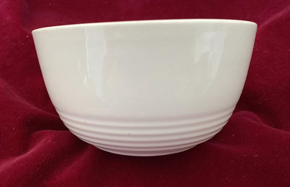 Set/4 Better Homes Gardens ANNISTON 3/4” Cereal Bowls White Ridges EUC