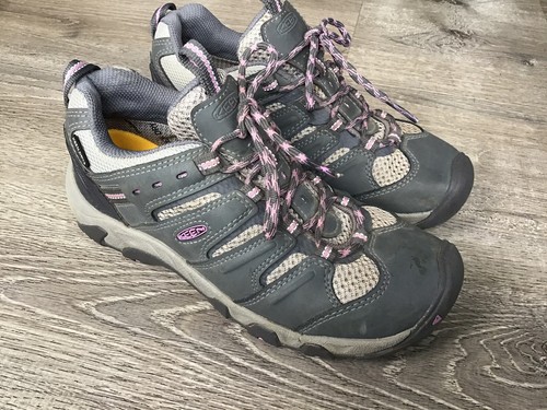 Keen Womens Koven Waterproof Shoe 