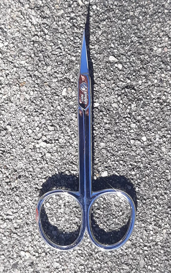 Gingher Model G-446 Chrome plated Embroidery Scissors 3.5 inch (FREE SHIPPING) - Image 2 of 3