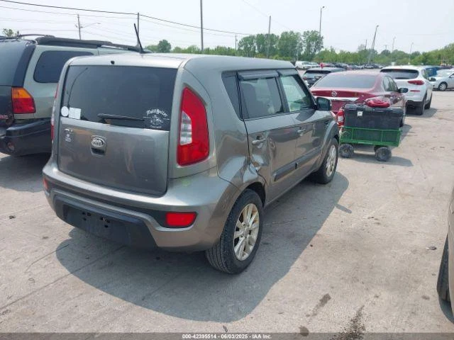 Motor soplador de climatización usado se adapta a: Kia Soul Grade A 2012 Foto 4 de 4