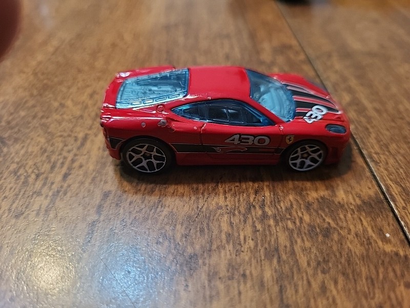 2009 Hot Wheels  Ferrari F430 Challenge 