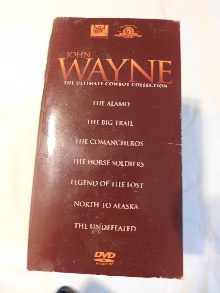 JOHN WAYNE, THE ULITMATE COWBOY COLLECTION. DVDS, 7 MOVIES. - Image 2 of 4