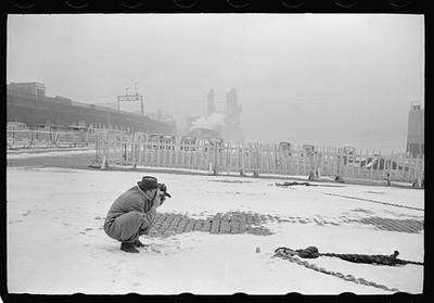 Steamboat hawsers on levee,Mississippi River,Saint Louis,Missouri,MO,FSA