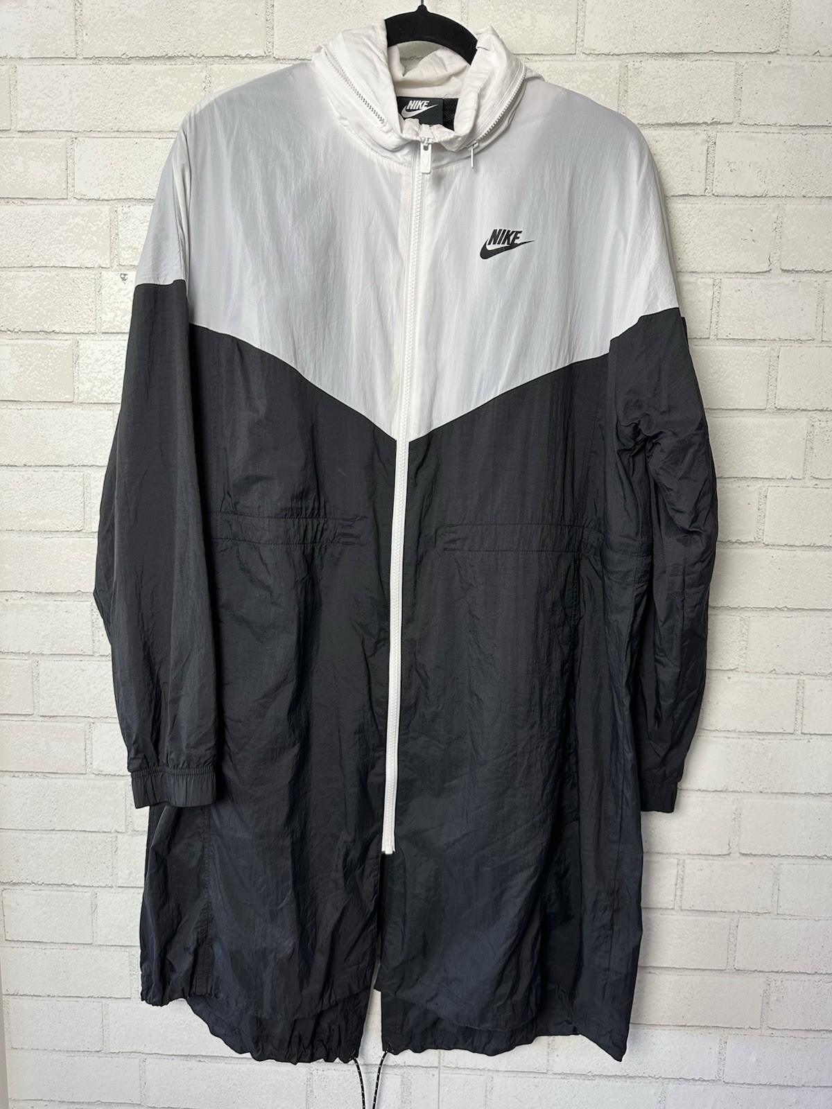 Nike Windrunner Parka Packable drawstring cinch w… - image 1