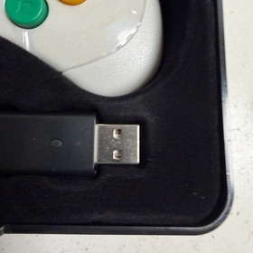 Sega Genesis Saturn White 8-Button USB Port Wireless Video Gaming Controller