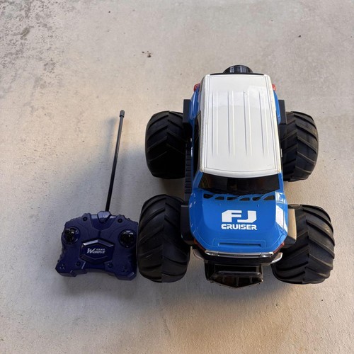 Rc Amphibious Radio Control Car W-Drive Fj Cruiser - Picture 2 of 6