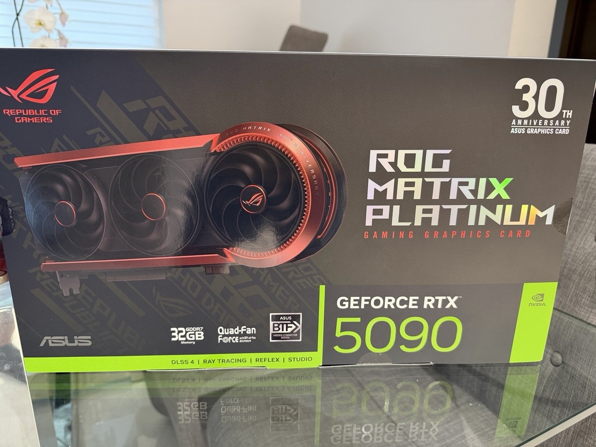 ASUS ROG Matrix Platinum GeForce RTX 5090 - 30th Anniversary