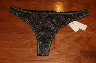 BNWT Fleur du Mal Luxe Silk Thong MSRP $64!!