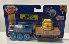 Thomas Wooden Train by Fisher Price Birthday Thomas Cake Cargo Car Y4501