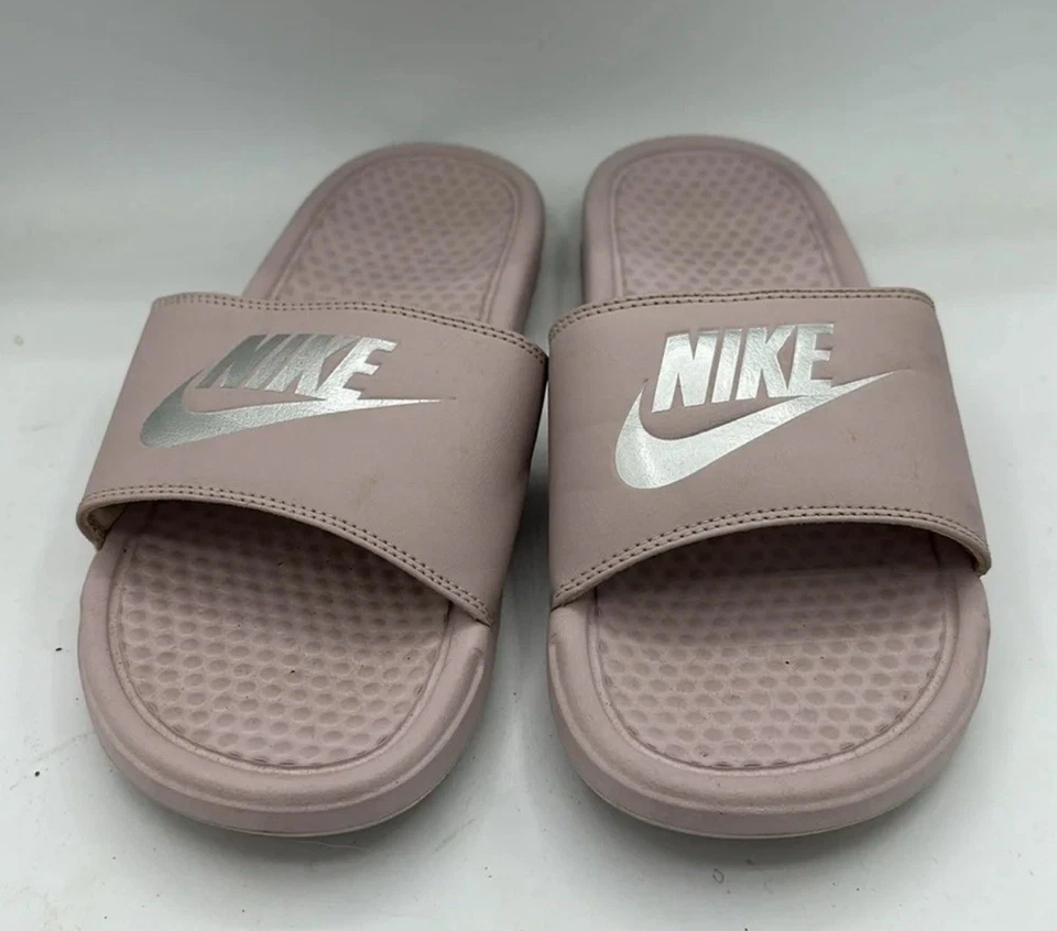 Mujer Partícula Rosa y Plata Nike Benassi JDI Slides Talla 8 Foto 2 de 4