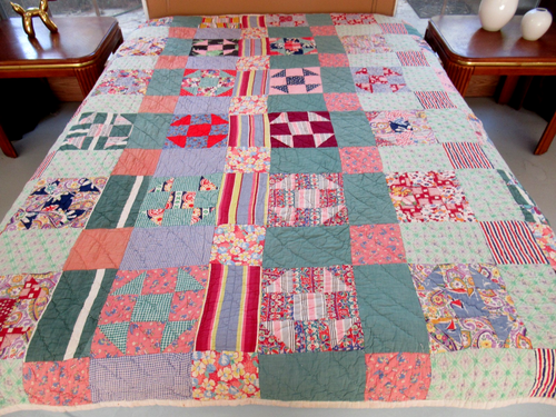 Vintage Beautiful Feed Sacks Farmhouse Hand Sewn SHOO-FLY Thick Quilt; 83"x68"