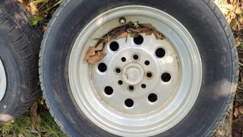 Weld Racing Draglites 15 In 4 Lug Full Set Of 4 Wheels - Image 4 of 4