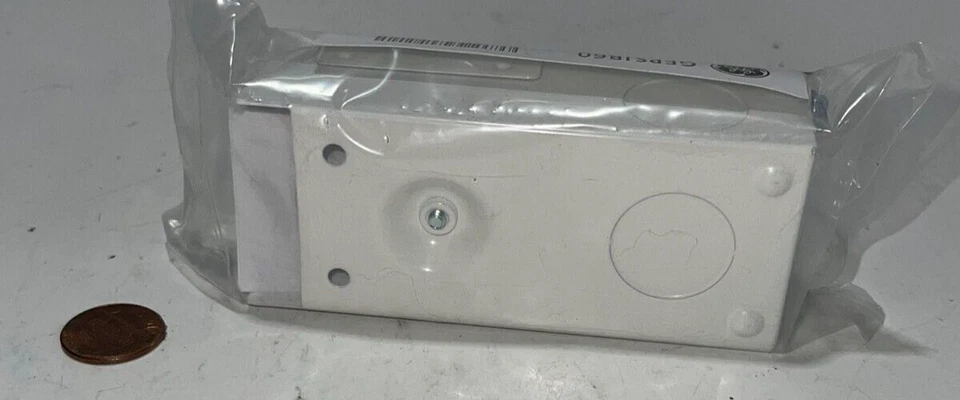 (2) Caja de conexiones de fuente de alimentación GE Current GEPSJB-60 Tetra Foto 2 de 2