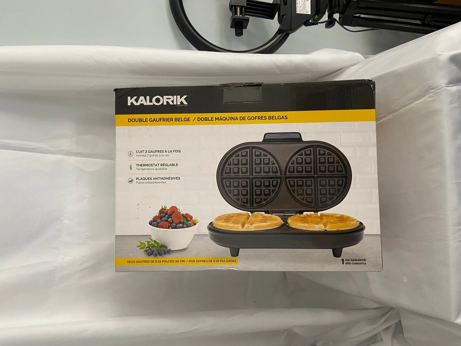 Kalorik WM42281BK Black and Stainless Steel Double Belgian Waffle Maker