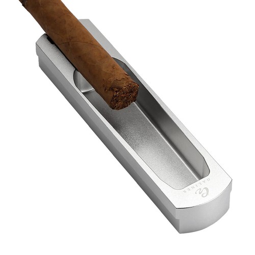 Galiner Metal Cigar Holder Ashtray For Outdoors and Sharp Cigar Cutter Portable - Picture 3 of 9