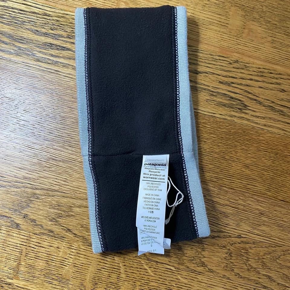 Diadema Patagonia para mujer Powder Town gris a rayas forrada de lana tejida gris Foto 3 de 4