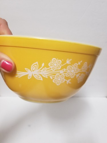 Vintage Pyrex Butterfly Gold Cinderella Mixing Bowl #402 Floral 1.5 - Picture 9 of 11