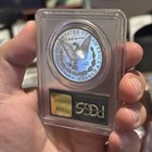 Foto 11 di 17