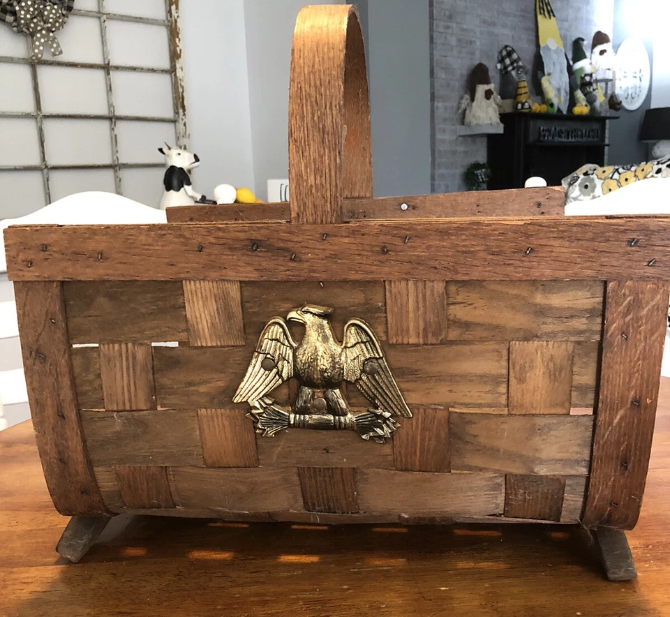 Porta-cesta vintage americana tecido madeira tronco lenha MCM Eagle 16,5” - Imagem 2 de 4