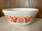 Vintage Pyrex Friendship Pattern 403 2.5 Quart Mixing Bowl Red Birds EXCELLENT