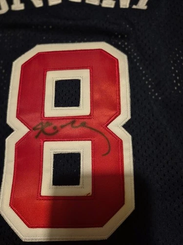 KOBE BRYANT  SIGNED BASKETBALL JERSEY - MINT W/T            ekim