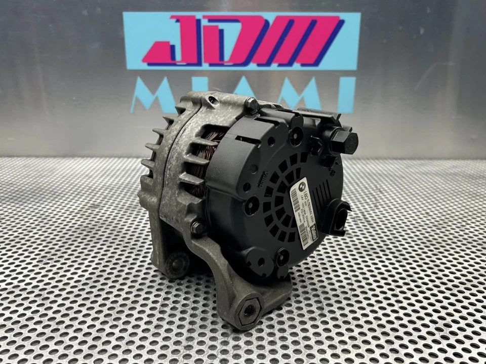 Alternador BMW M3 2008-2013 E90 E92 E93 S65 V8 4,0 L OEM genuino Foto 4 de 4