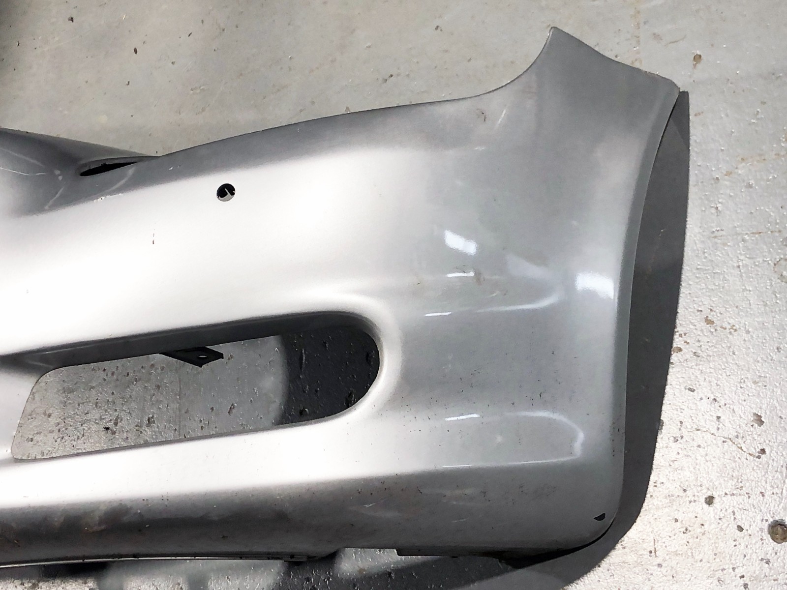 09-13 Maserati Quattroporte M139 Front Bumper Cover GRIGIO TOURING Silver OEM 10