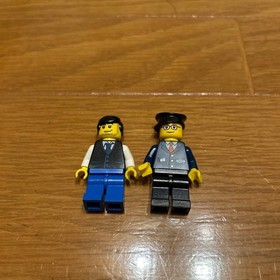 LEGO City RC Train Passenger Train 7897 In 2006 Used Retired W/Manuals