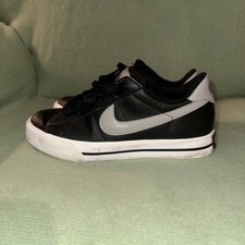 Nike Court Legacy Big Kids Size 6.5 Black White Classic Low Sneakers DA5380-002
