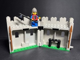 Lego 6061 Siege Tower Legoland Castle System 100% Complete w/ Box & Instructions