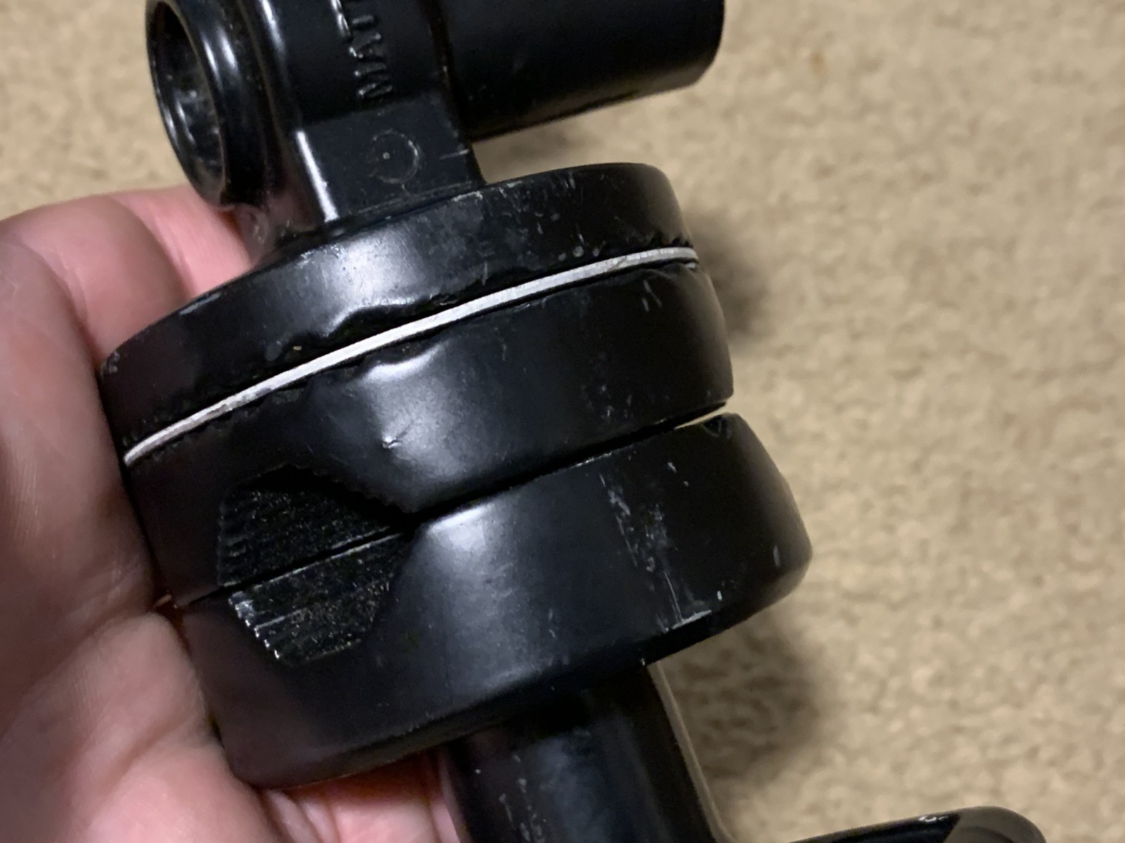 Matthews 2-1/2" Grip Head, Black