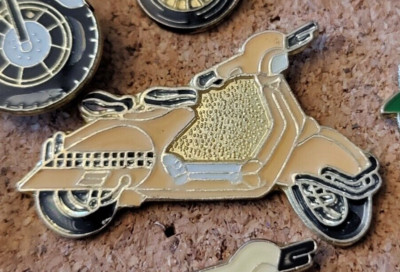   MOTORROLLER   Auto   Pin / Pins *aus Sammlung*   12931