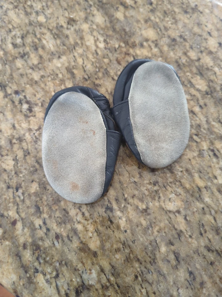 Mini Estrella Cuero Infantil Bebé Cuna Zapatos ~ Mono ~ Talla 6-12M ~ Azul Marino y Marrón ~ Niño Foto 2 de 3