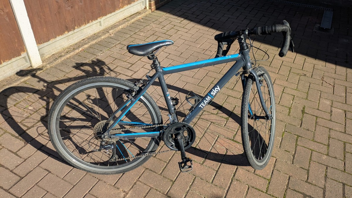 Frog Bikes Frog Road 70 Team Sky Frog 48 Kids Hybrid Bike Team Sky - Main Image